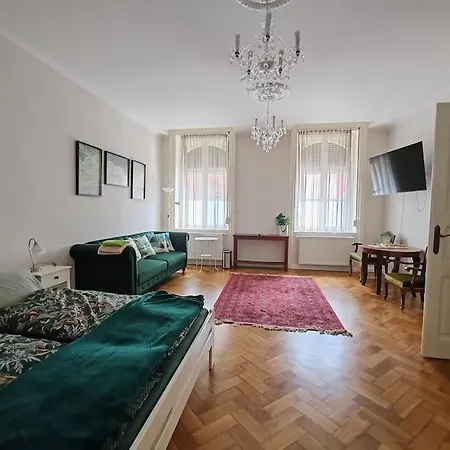 Kalvin Апартаменты