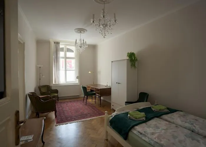 Kalvin Apartment