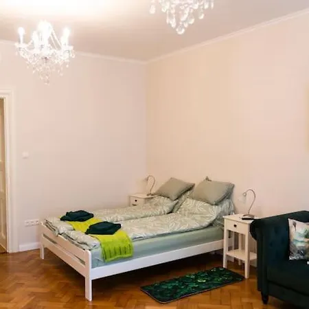 Kalvin Apartment *
