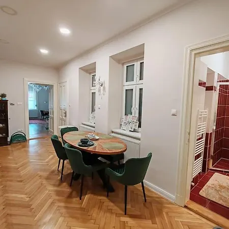 Lägenhet Kalvin Budapest